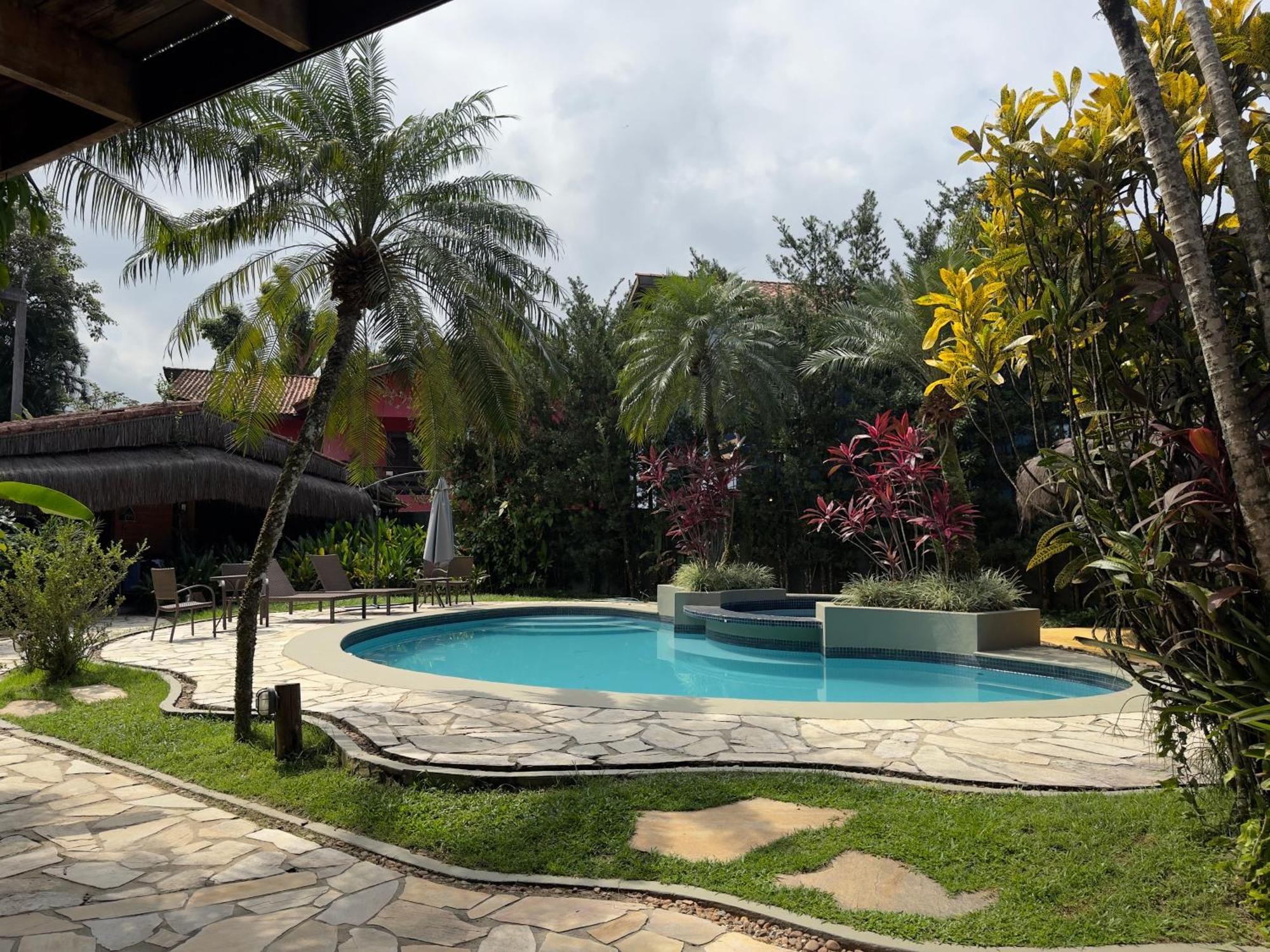 Pousada North Shore Maresias - 2 Quadras Da Praia - Casas De 2 Quartos - 80 M2 -2 Banheiros -Piscina Sauna - Estacion-Churrasq Privativa -Wifi Animais De Peq Porte Roupa De Cama E Banho Kültér fotó